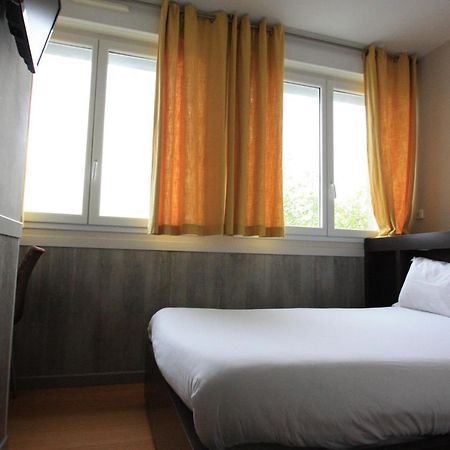 Hotel De La Rade Brest Buitenkant foto